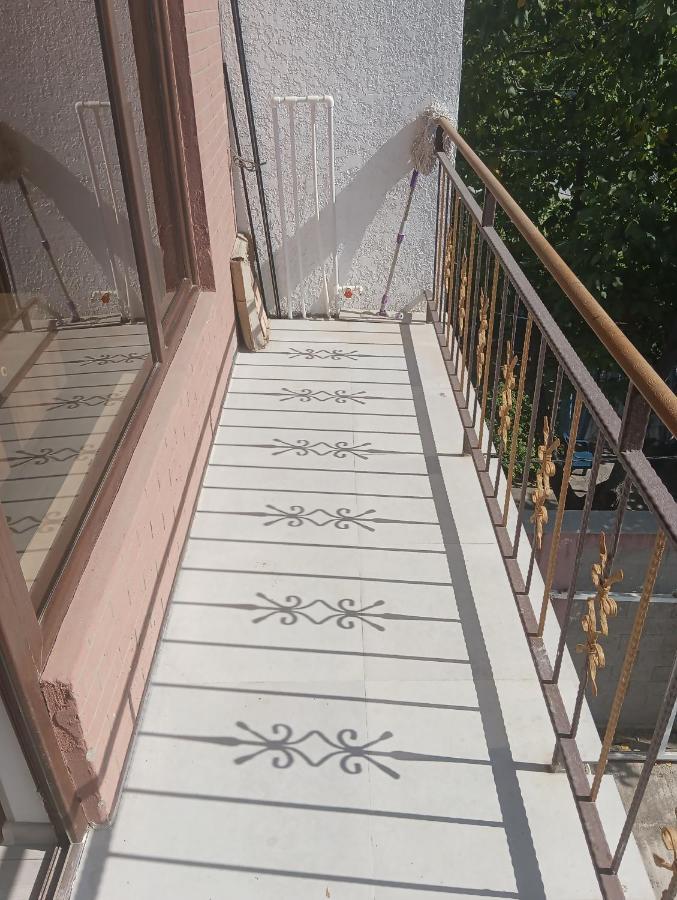 Mary'S Cozy & Lovely Studio On Very Quiet Khosharauli Street Τυφλίδα Εξωτερικό φωτογραφία